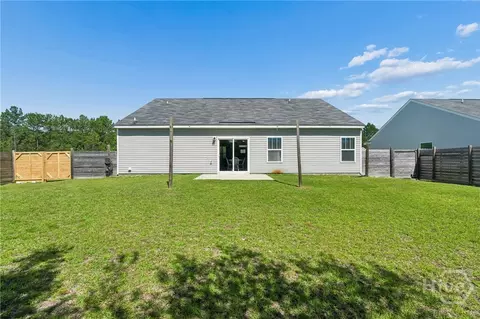 Exterior - 185 Willow Dr, Guyton, GA 31312 photo 6 of 7