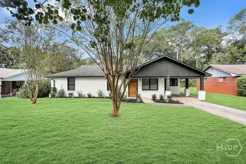 109 Bowman Ave, Garden City, GA 31408