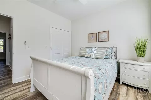 Bedroom - 1045 Par Dr NE, Townsend, GA 31331 photo 6 of 16