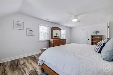 Bedroom - 1045 Par Dr NE, Townsend, GA 31331 photo 10 of 16