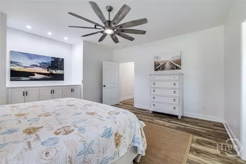 Bedroom - 1045 Par Dr NE, Townsend, GA 31331 photo 4 of 16