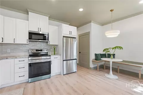 Kitchen - 744 E 33rd St, Savannah, GA 31401 photo 2 of 4