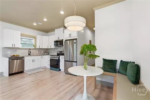Kitchen - 744 E 33rd St, Savannah, GA 31401 photo 1 of 4
