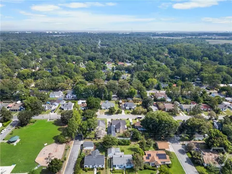 View/Area - 2235 E 41st St, Savannah, GA 31404 photo 6 of 6