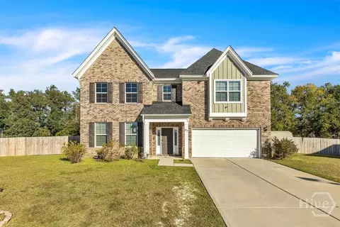 97 Gracyn Ln NE, Ludowici, GA 31316