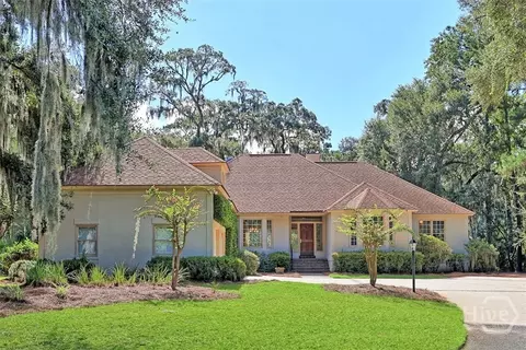 4 Foxglove Ln, Savannah, GA 31411