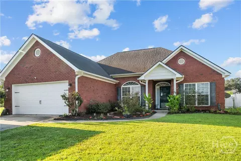 901 Rachel Ln, Hinesville, GA 31313