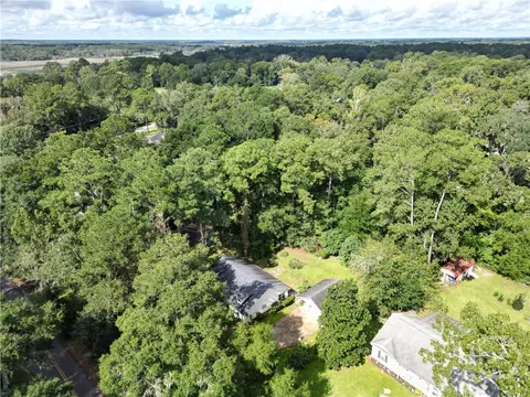 View/Area - 504 Lake Dr, Midway, GA 31320 photo 7 of 10