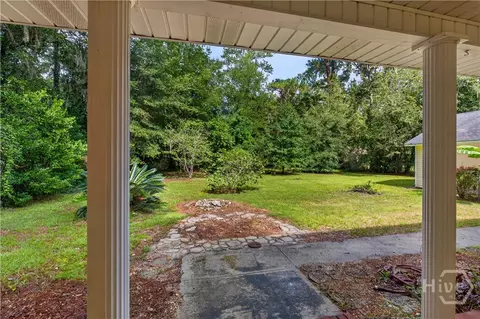 Exterior - 504 Lake Dr, Midway, GA 31320 photo 6 of 14