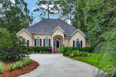 2 Parsons Ln, Savannah, GA 31411