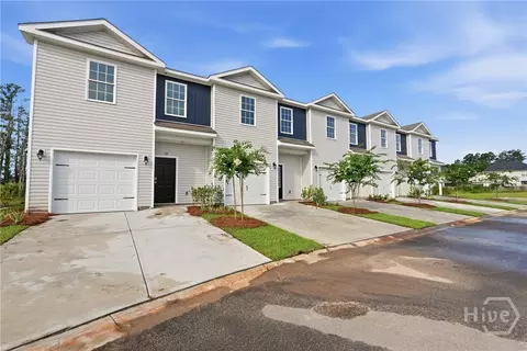 145 Islamorada Ln, Bloomingdale, GA 31302