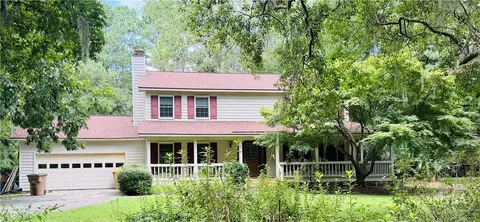 55 River Bend Rd, Richmond Hill, GA 31324