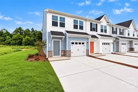 Exterior - 111 Brunson Cir, Guyton, GA 31312 photo 2 of 4