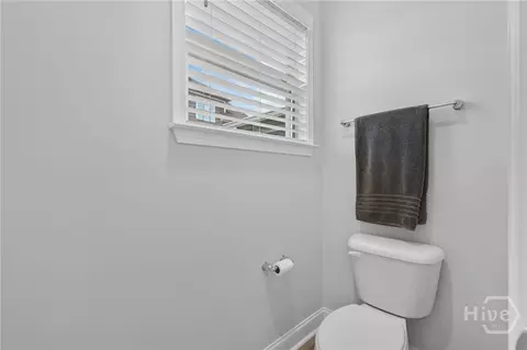Bath - 123 Champlain Dr, Pooler, GA 31322 photo 3 of 6