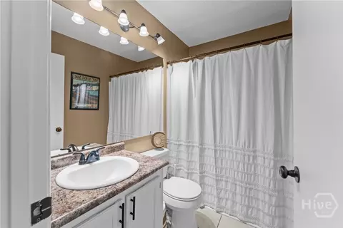 Bath - 5313 Mccall Rd, Rincon, GA 31326 photo 3 of 3