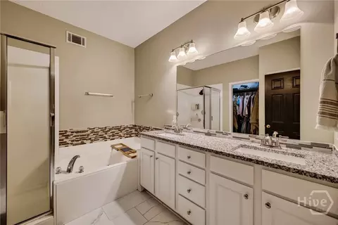 Bath - 65 Conservation Dr, Savannah, GA 31419 photo 3 of 4