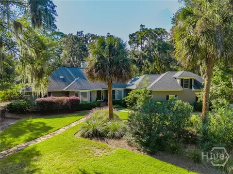 4 Loblolly Ln, Savannah, GA 31411