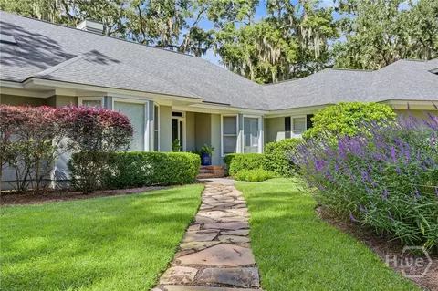 4 Loblolly Ln, Savannah, GA 31411