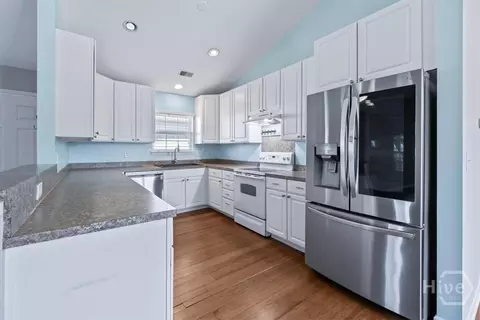 Kitchen - 9 Ballasalla Loop, Savannah, GA 31407 photo 1 of 1