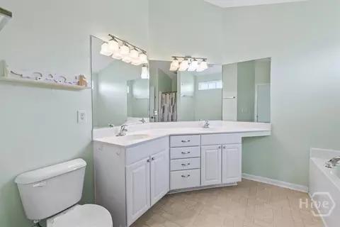 Bath - 9 Ballasalla Loop, Savannah, GA 31407 photo 2 of 3