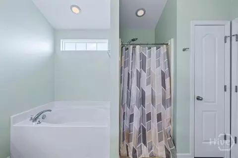 Bath - 9 Ballasalla Loop, Savannah, GA 31407 photo 3 of 3
