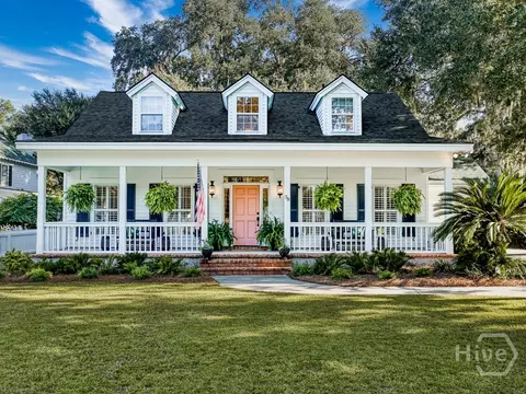 58 Romney Pl, Savannah, GA 31406