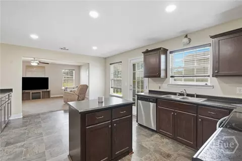 Kitchen - 66 Powers Dr, Midway, GA 31320 photo 3 of 3