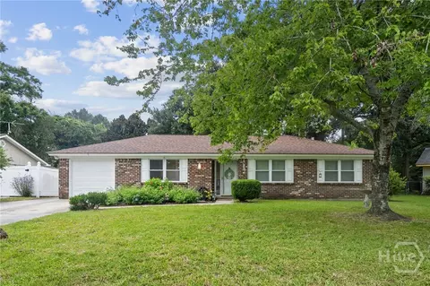 7312 E Sugar Tree Ct, Savannah, GA 31410