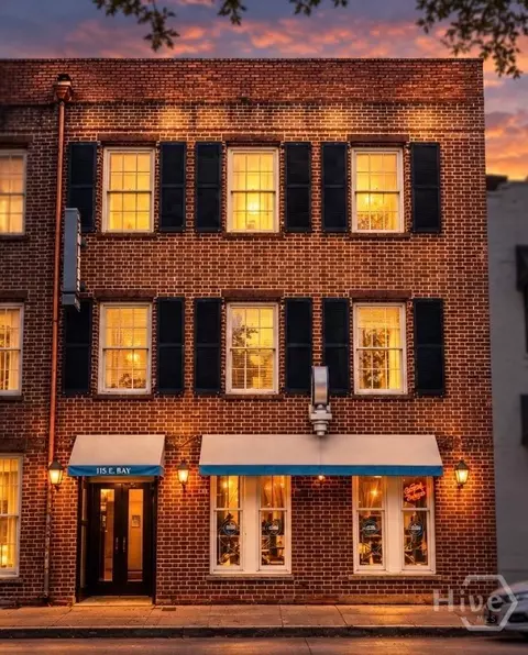 115 E Bay St, Savannah, GA 31401