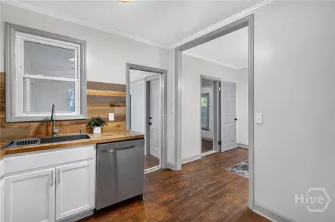Entry Way - 1710 E 41st St, Savannah, GA 31404 photo 1 of 2