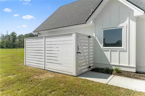 Exterior - 10143 Us Highway 80 E, Brooklet, GA 30415 photo 11 of 16