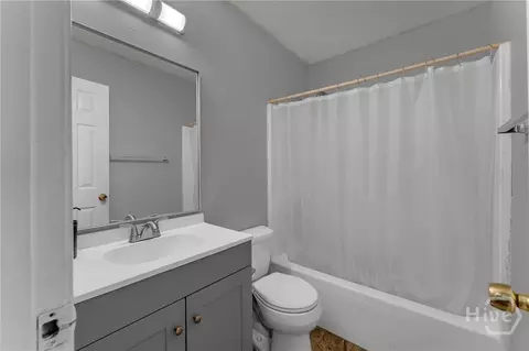 Bath - 202 Stag Rd, Springfield, GA 31329 photo 4 of 4