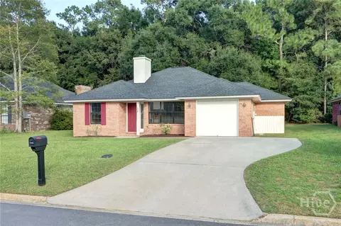 13 Rustic Ln, Savannah, GA 31406