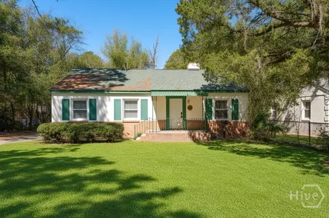 1702 E 41st St, Savannah, GA 31404