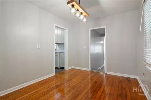 Dining - 1702 E 41st St, Savannah, GA 31404 photo 2 of 2