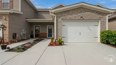 316 Dogwood Cir, Port Wentworth, GA 31407