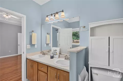 Bath - 119 Pine View Xing, Pooler, GA 31322 photo 4 of 4