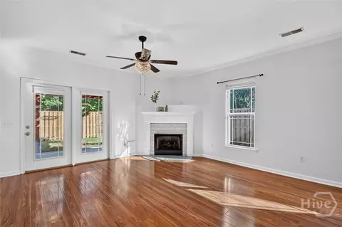 Living - 119 Pine View Xing, Pooler, GA 31322 photo 3 of 5