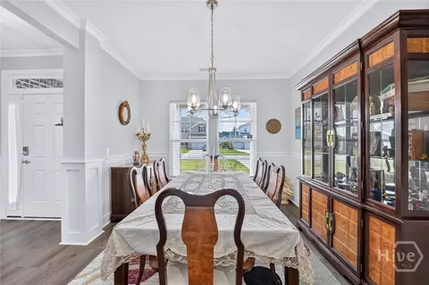 Dining - 150 Champlain Dr, Pooler, GA 31322 photo 3 of 4