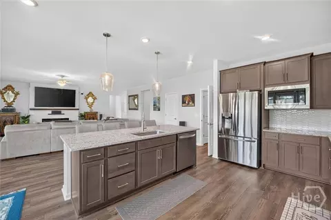 Kitchen - 150 Champlain Dr, Pooler, GA 31322 photo 3 of 5