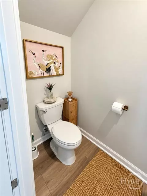 Bath - 109 Binscombe Ln, Pooler, GA 31322 photo 1 of 9