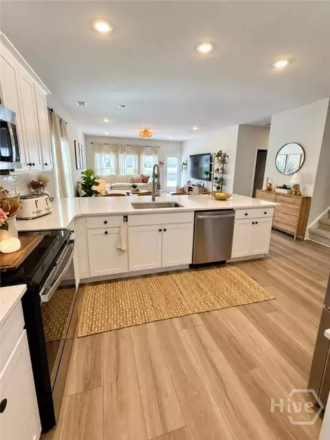 Kitchen - 109 Binscombe Ln, Pooler, GA 31322 photo 2 of 2