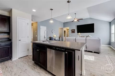 Kitchen - 59 Farrington Cir, Guyton, GA 31312 photo 5 of 5