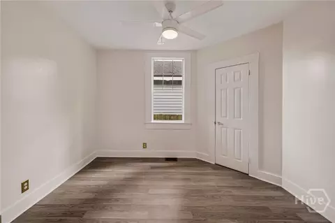 Bedroom - 666 E 32nd St, Savannah, GA 31401 photo 7 of 9