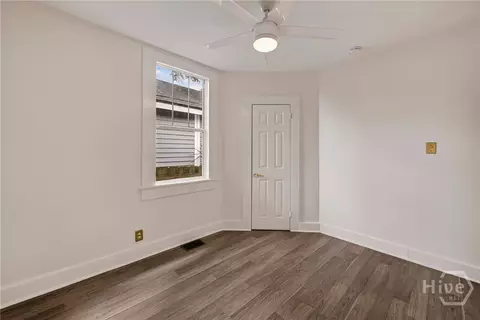 Bedroom - 666 E 32nd St, Savannah, GA 31401 photo 8 of 9