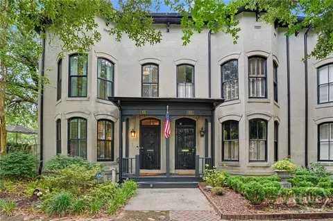 625 Tattnall St, Savannah, GA 31401