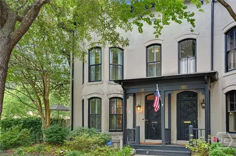 625 Tattnall St, Savannah, GA 31401
