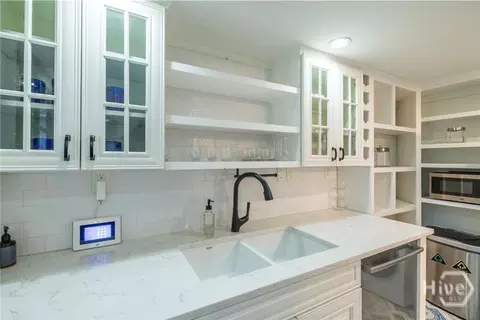 Kitchen - 513 E Perry St, Savannah, GA 31401 photo 2 of 2