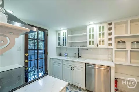 Kitchen - 513 E Perry St, Savannah, GA 31401 photo 1 of 2