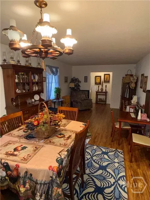 Dining - 810 W Main St, Claxton, GA 30417 photo 3 of 4